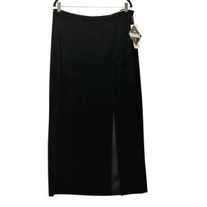 Velvet Maxi Skirt Black 18W‎